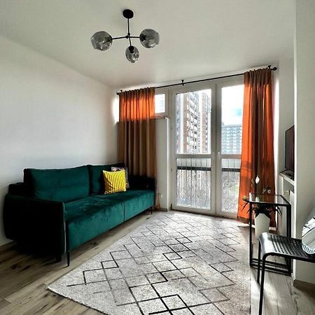 Mirovski Apartment وارسو المظهر الخارجي الصورة
