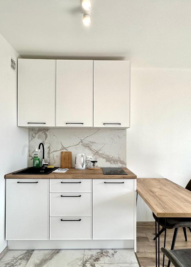 Mirovski Apartment وارسو المظهر الخارجي الصورة